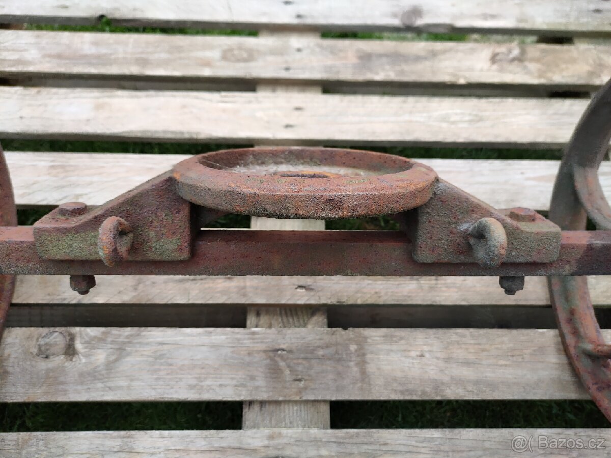 Stabilní motor H. Klíma - náprava - 8