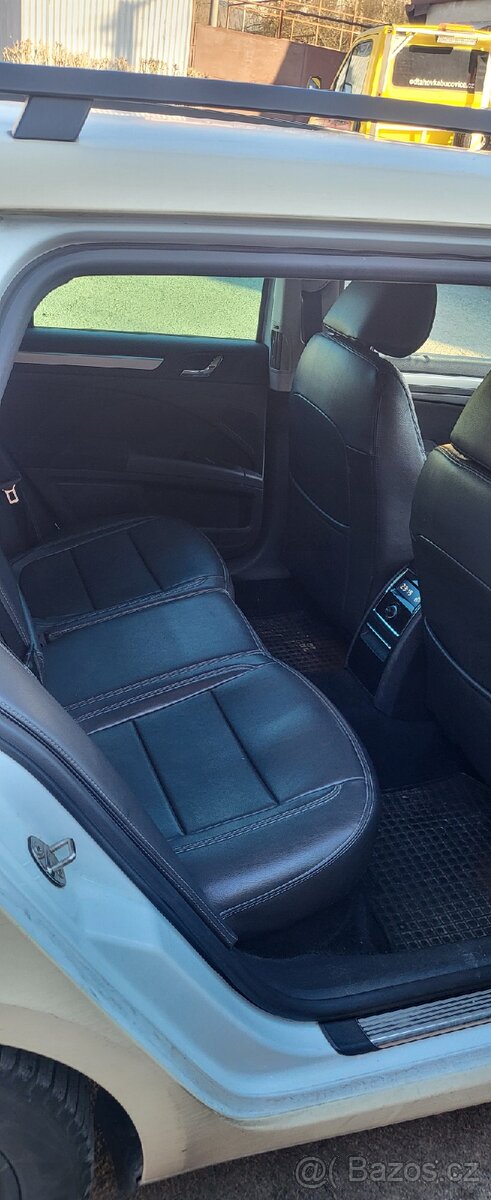 Škoda Superb combi 2.0tdi DSG facelift,Bíla barva - 8