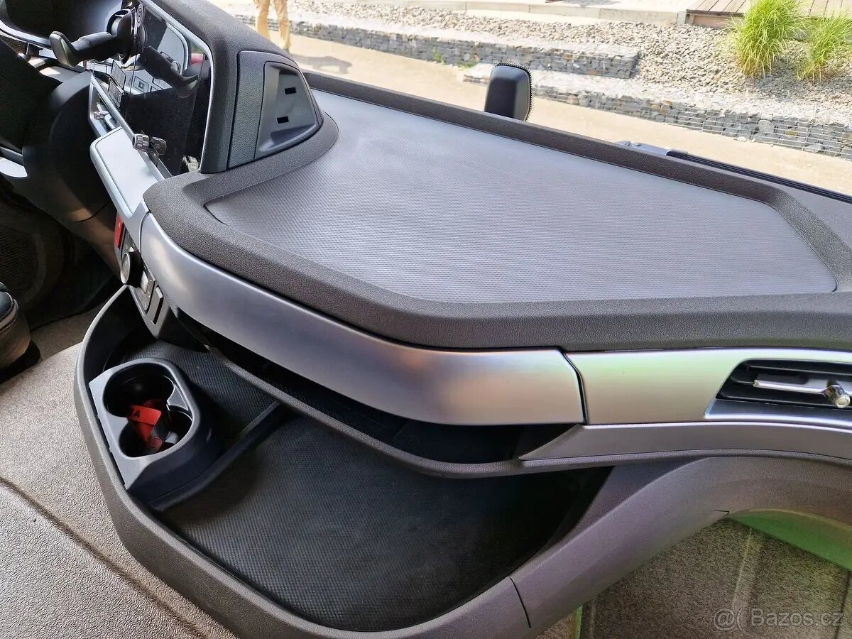 Nová "TATRA PHOENIX 2024" 6x6 S3 VS-mont - ZF TRAXON - 8