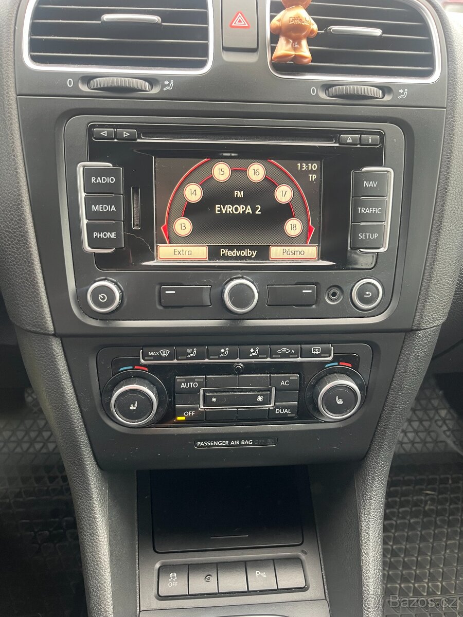 Volkswagen Golf 1.6TDi - 8