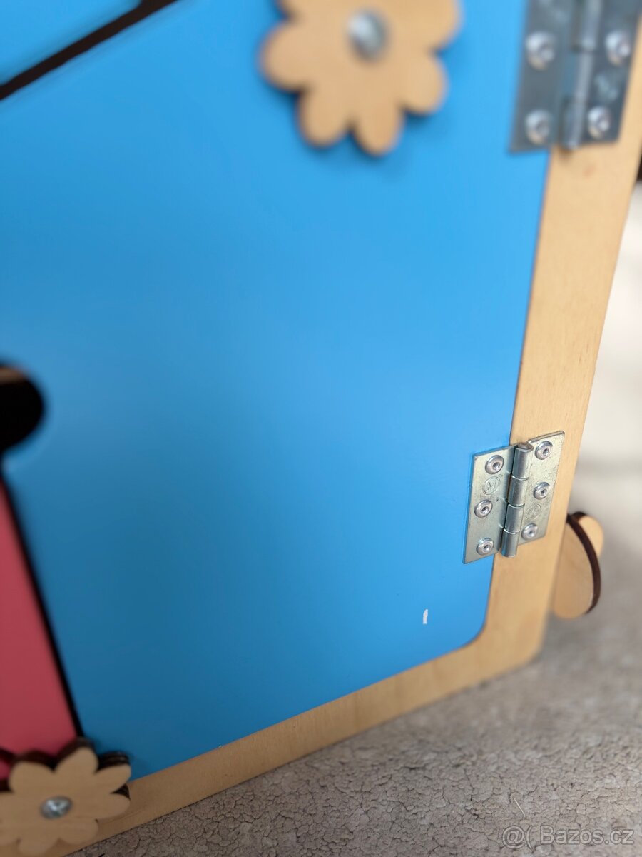 Activity board domecek - 8