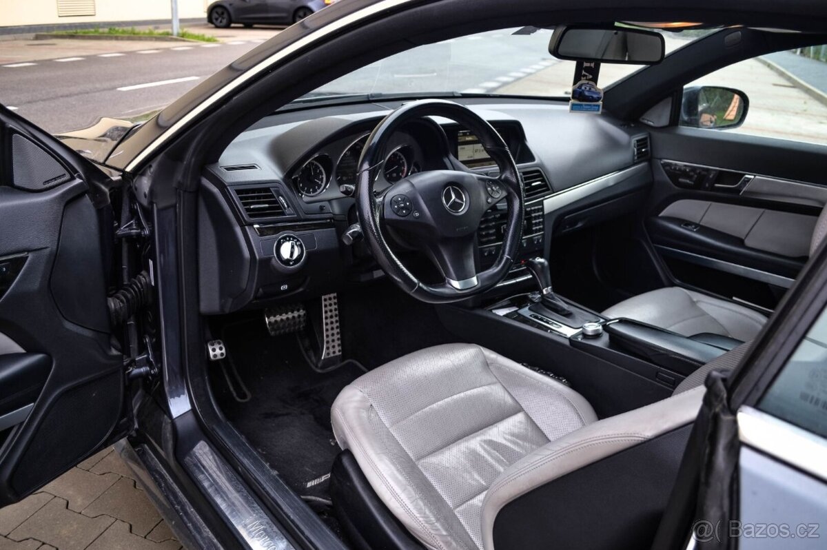 Mercedes Benz E 350 CGI coupe - 8