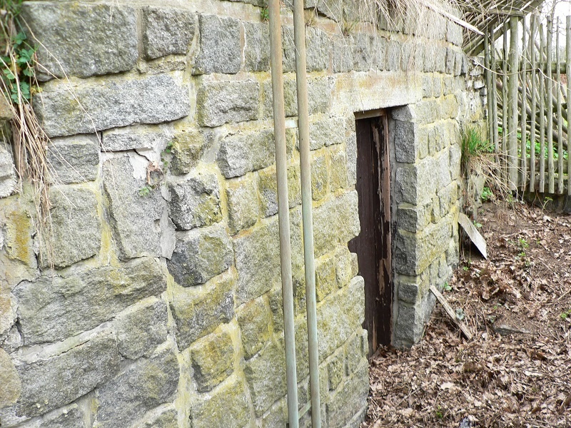 BLATNÁ - stavební pozemek - 8