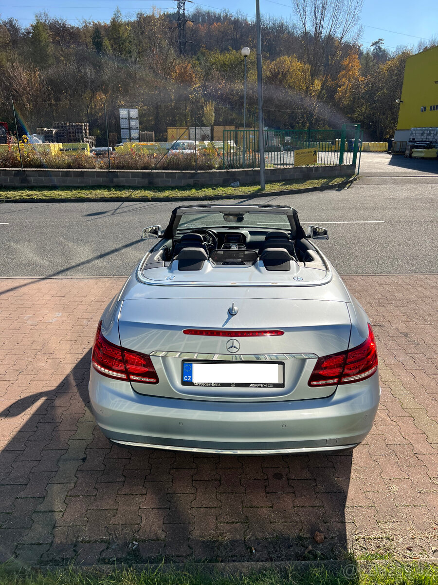 Mercedes-Benz Třídy E, Mercedes E cabrio 220 Bluetec - 8