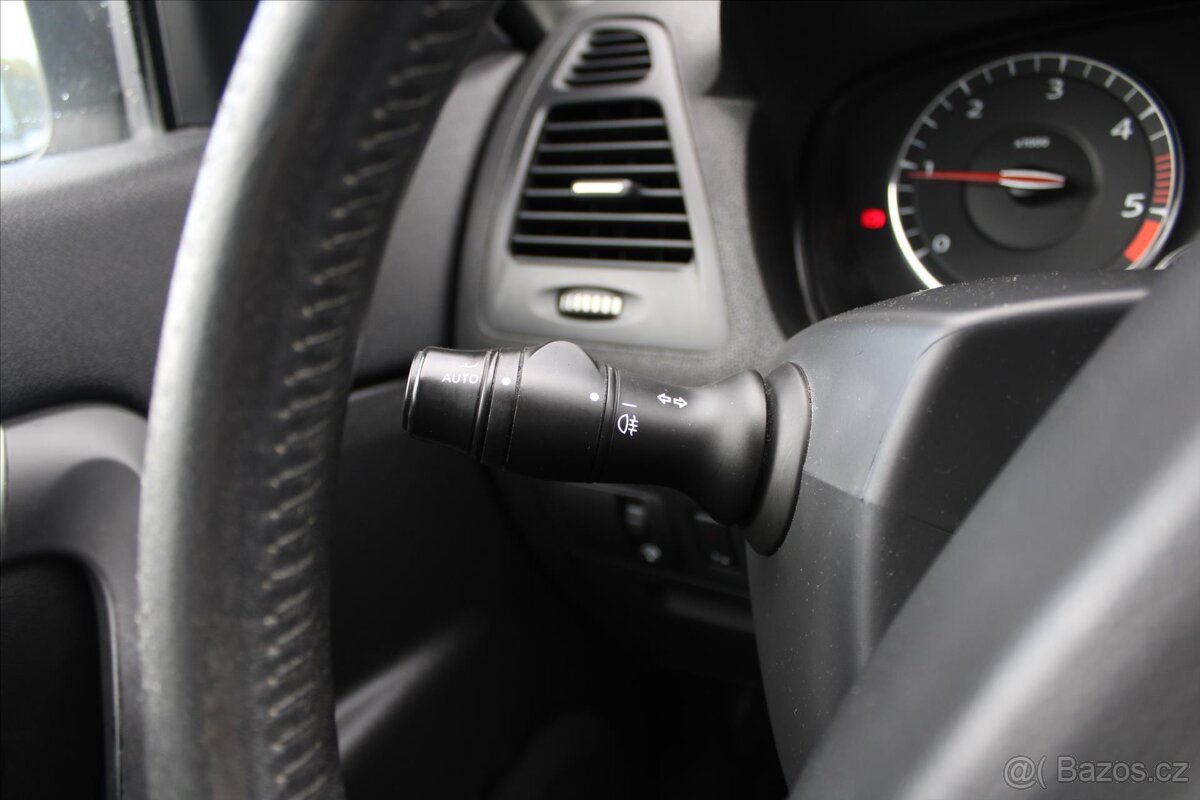 Renault Laguna 2.0 dCi 110kW COUPE (2009) - 8