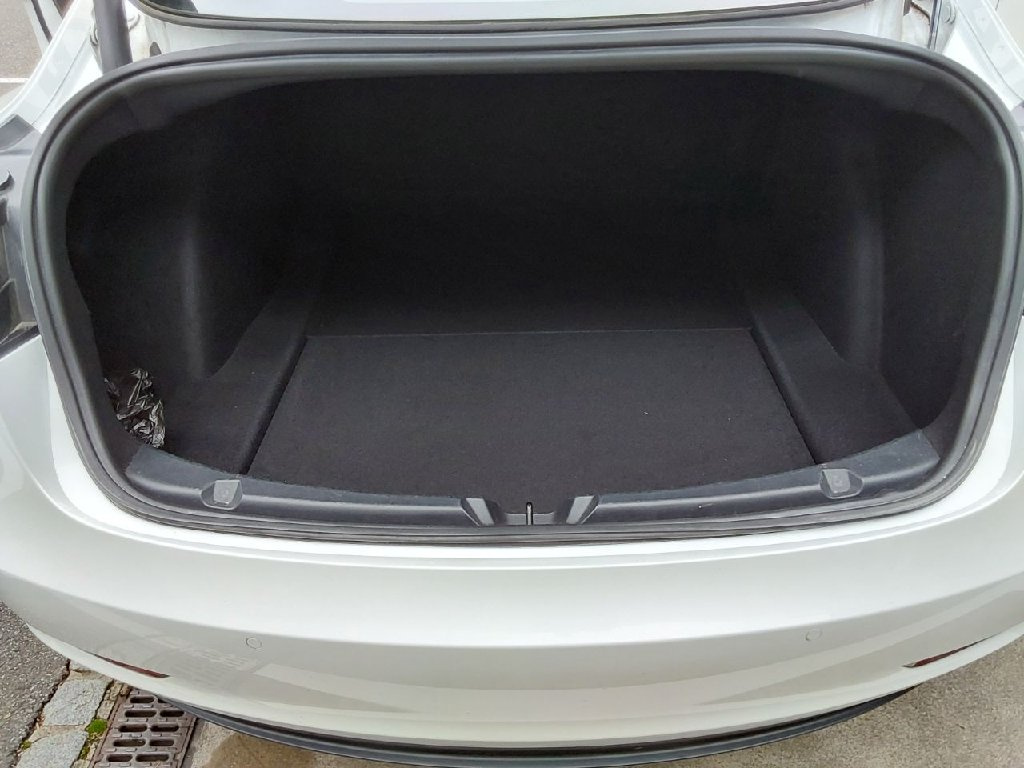 Tesla Model 3 AWD 4x4 LONG RANGE - 1873 - 8