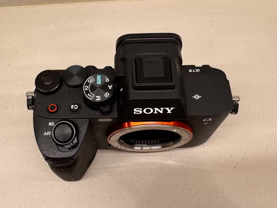 Sony Alpha 7 IV (A7IV / ILCE-7M4) – velmi dobrý stav – 3 bat - 8