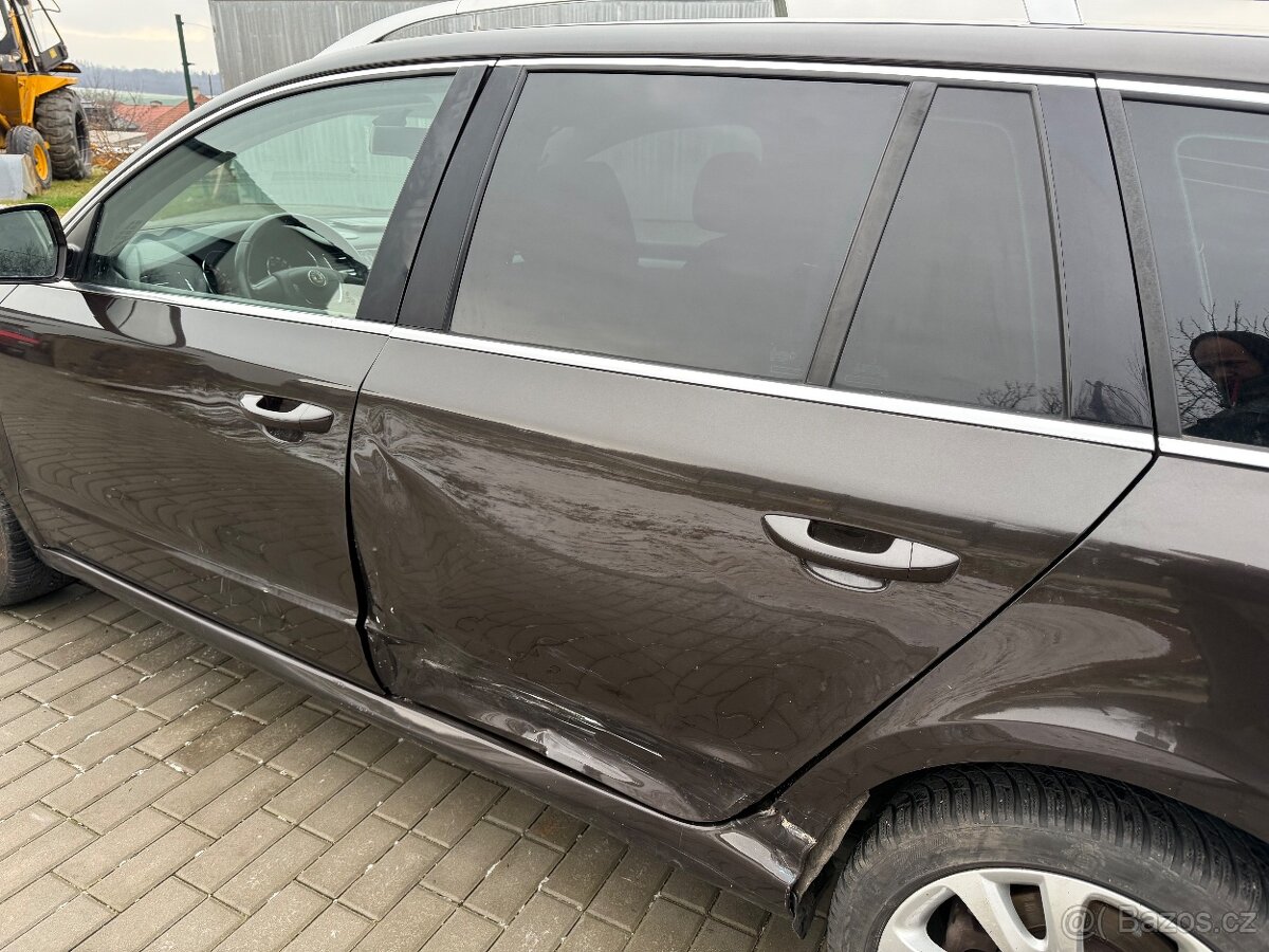 Škoda Superb Combi 2.0 TDI 9/2012 Family / NAVI - 8