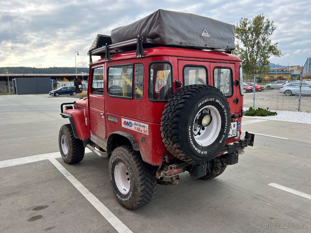 Toyota Landcruiser BJ40 - 8