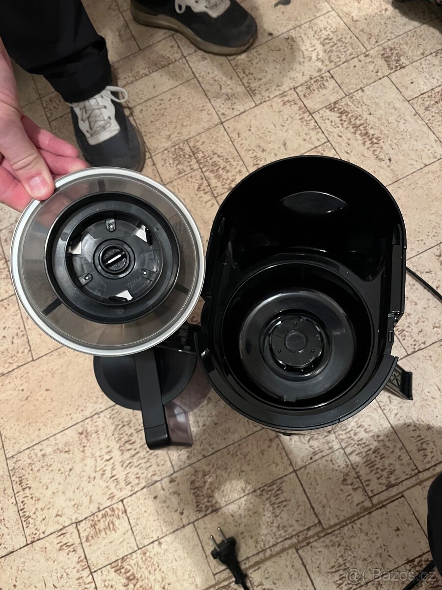 Odšťavňovač Bosh - 8