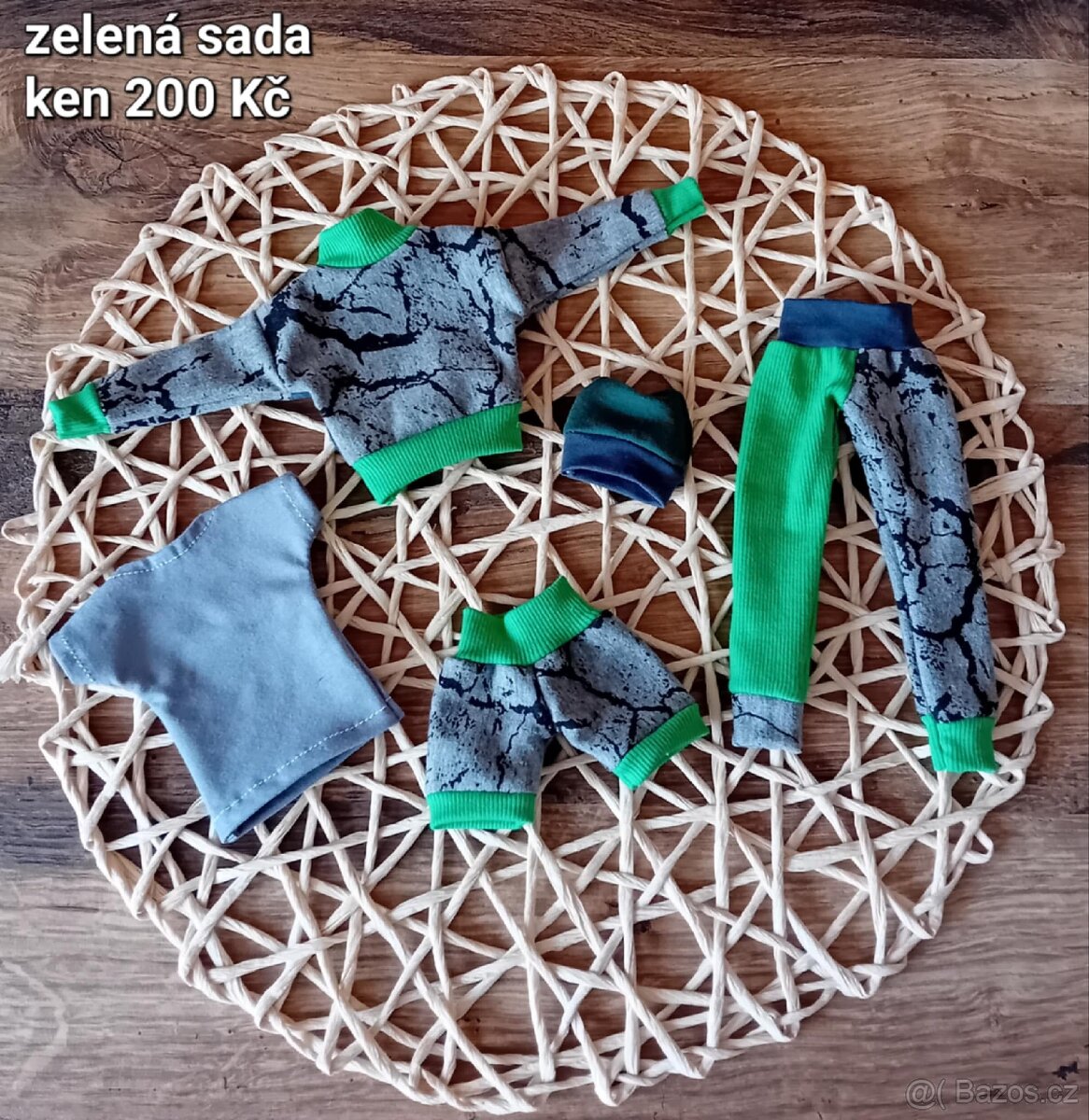 Barbie Sady oblečků pro Kena - 8