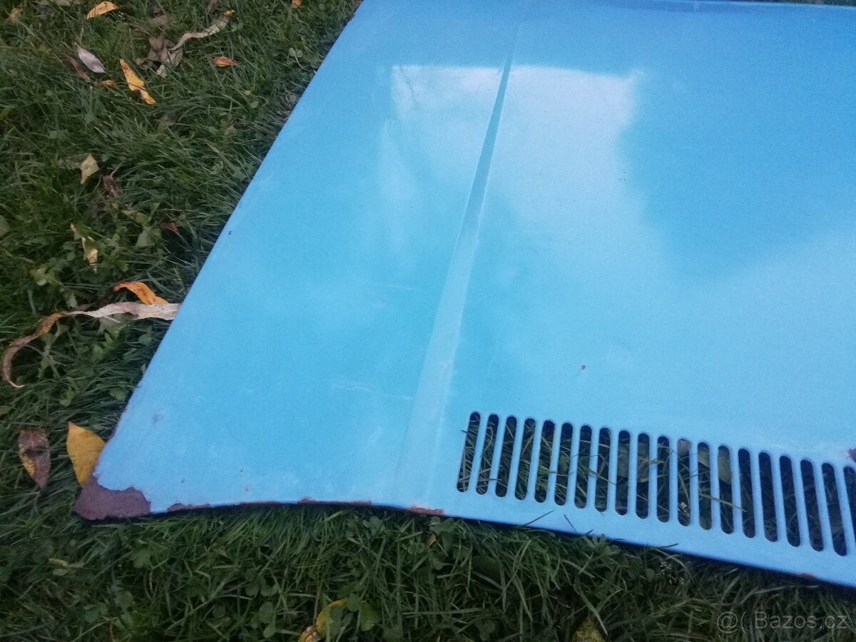 VW Golf mk1 - přední kapota - 8