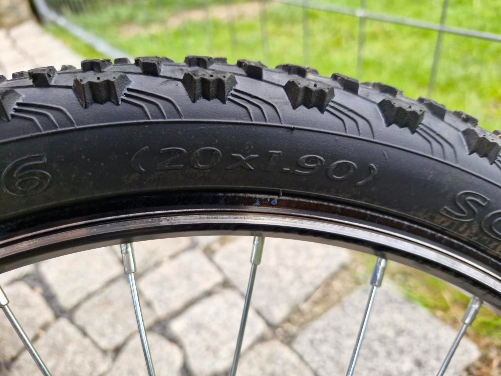 Dětské kolo KROSS LEVEL mini 20" - 8