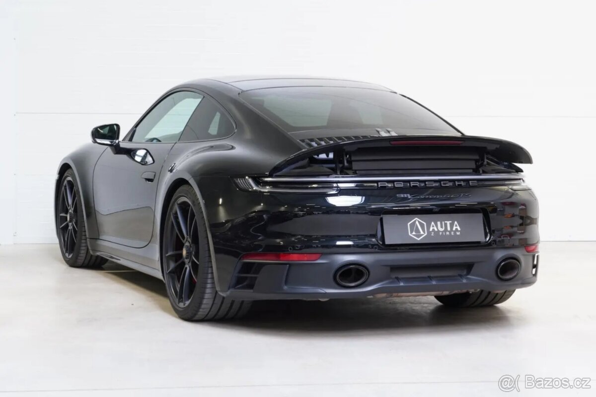 Porsche 911, Carrera 4 GTS - 8
