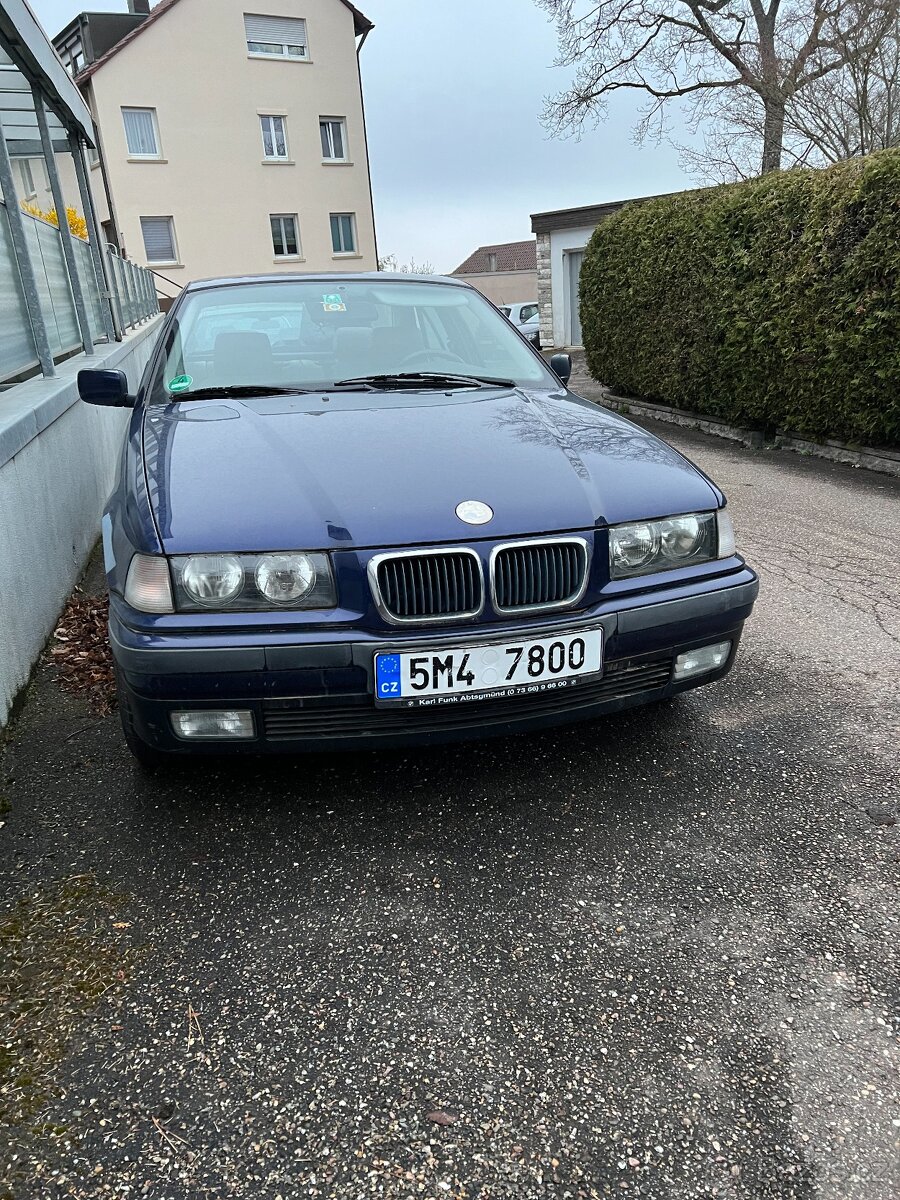 BMW E36 320i - 8