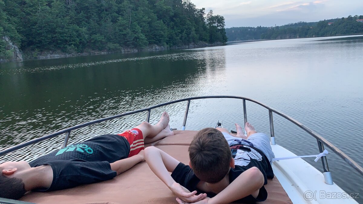 Kajutova loď a vlek cena za oboje - 8
