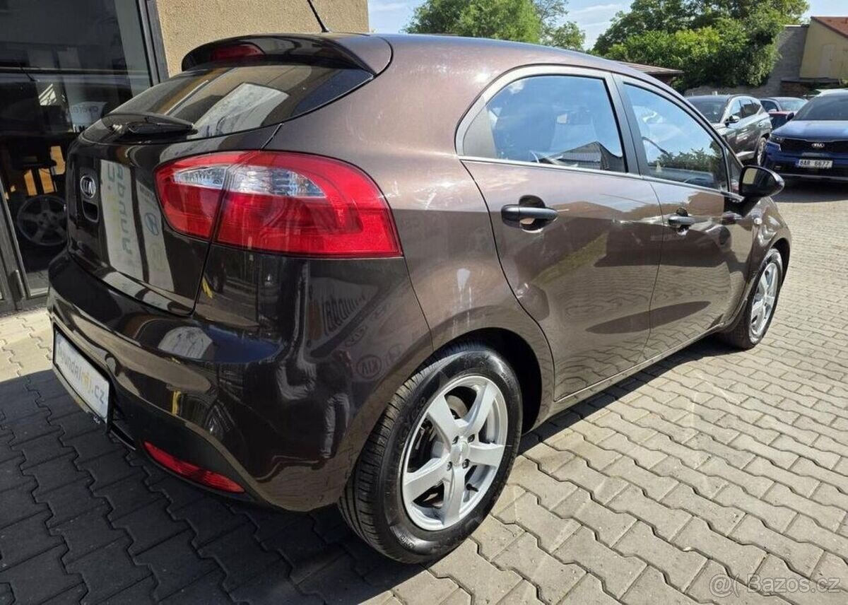 Kia Rio 1.4-1MAJITEL-SERVISOVÁNO-KLIMA - 8