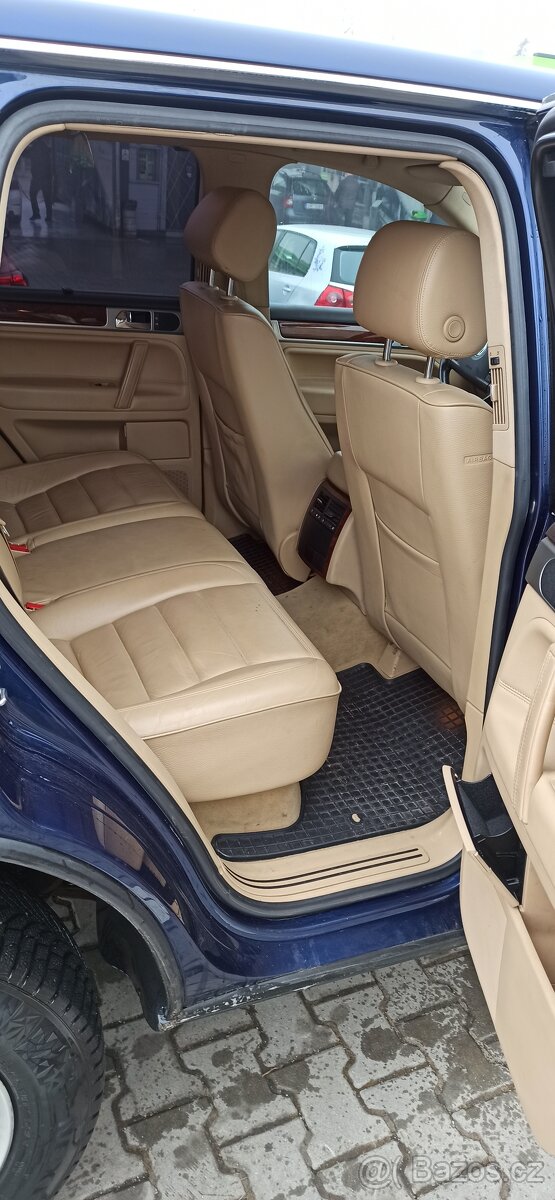 Volkswagen Touareg 2,5 TDI,tažné,klima,automat - 8
