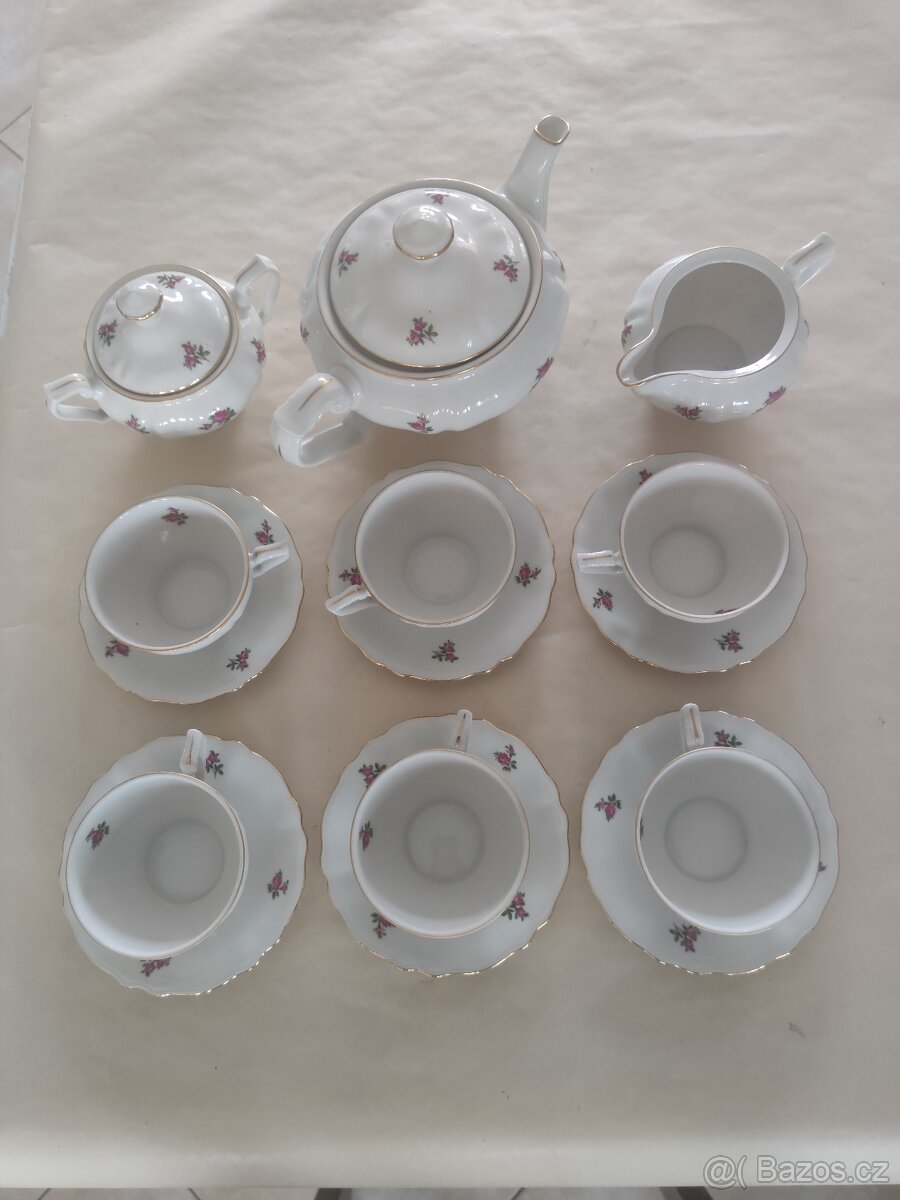 Sklo a porcelán - 8