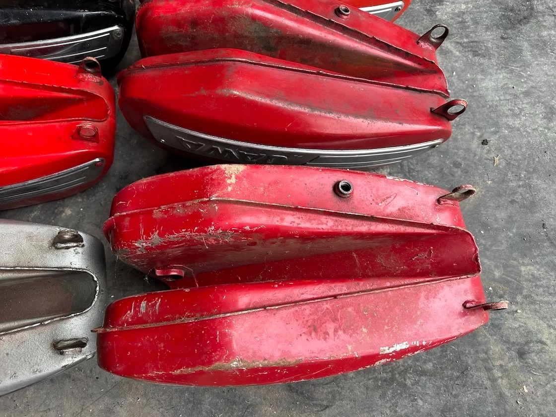 Predám NÁDRŽ JAWA 350/634 novšie prevedenie - 8