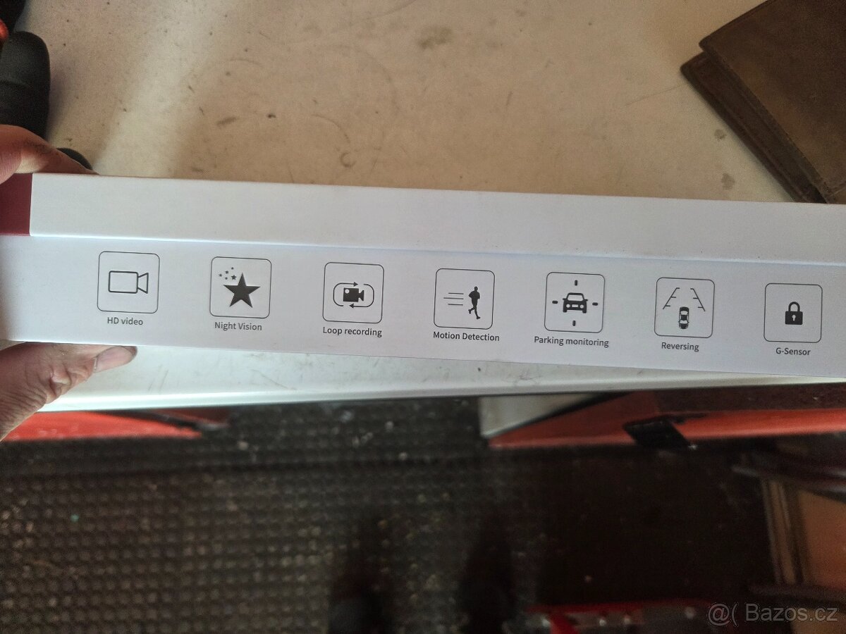 Kamera do auta, digitální zrcatko - 8