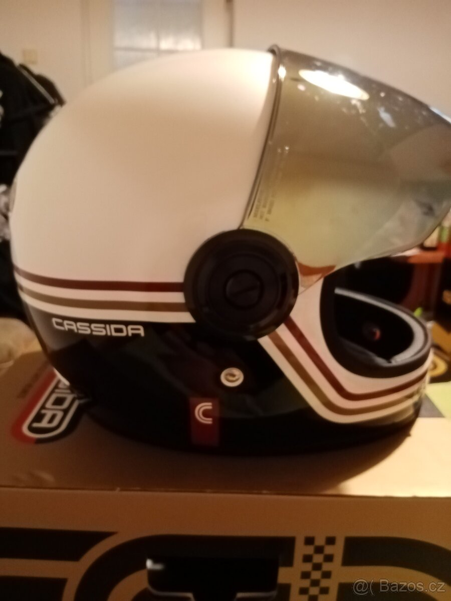 helma - 8