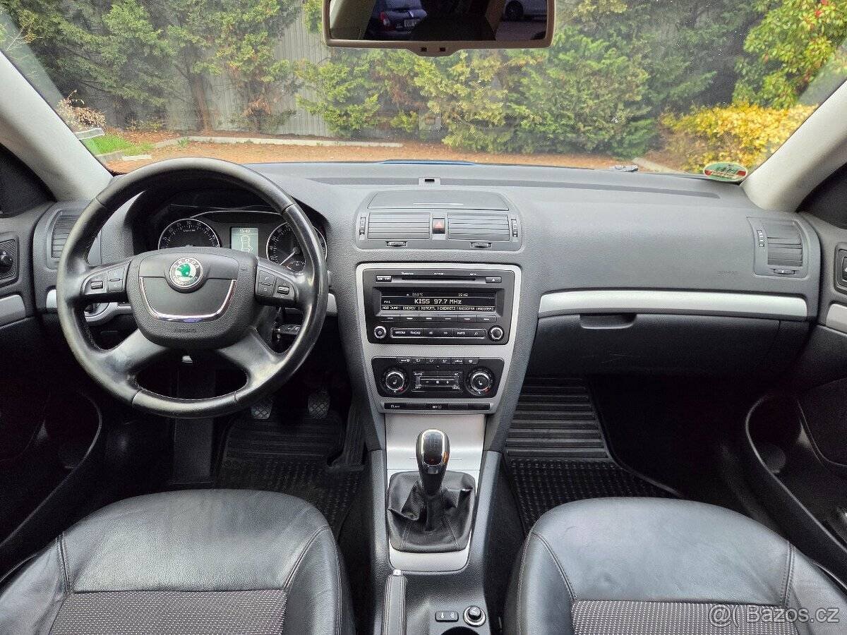 Škoda Octavia 2.0 TDI 103kW Elegance 4x4,serviska - 8