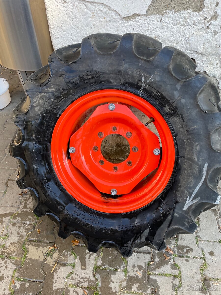 Disky traktor Kubota R20 - 8