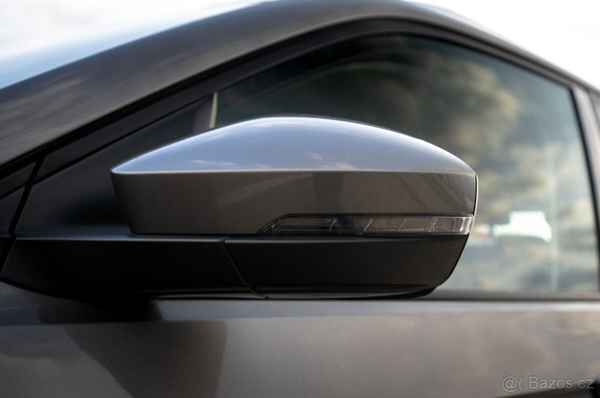 Volkswagen T-Cross - 8