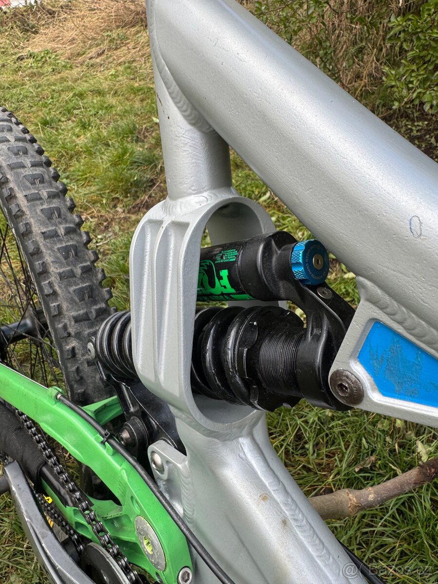 Downhill / freeride kolo commencal supreme DH - 8