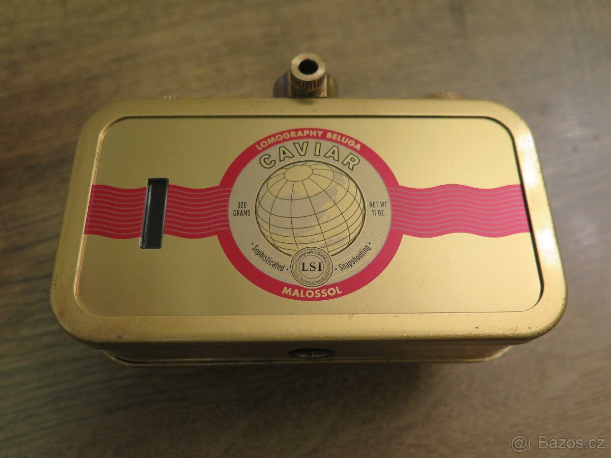 Lomography La Sardina Beluga s bleskem - 8