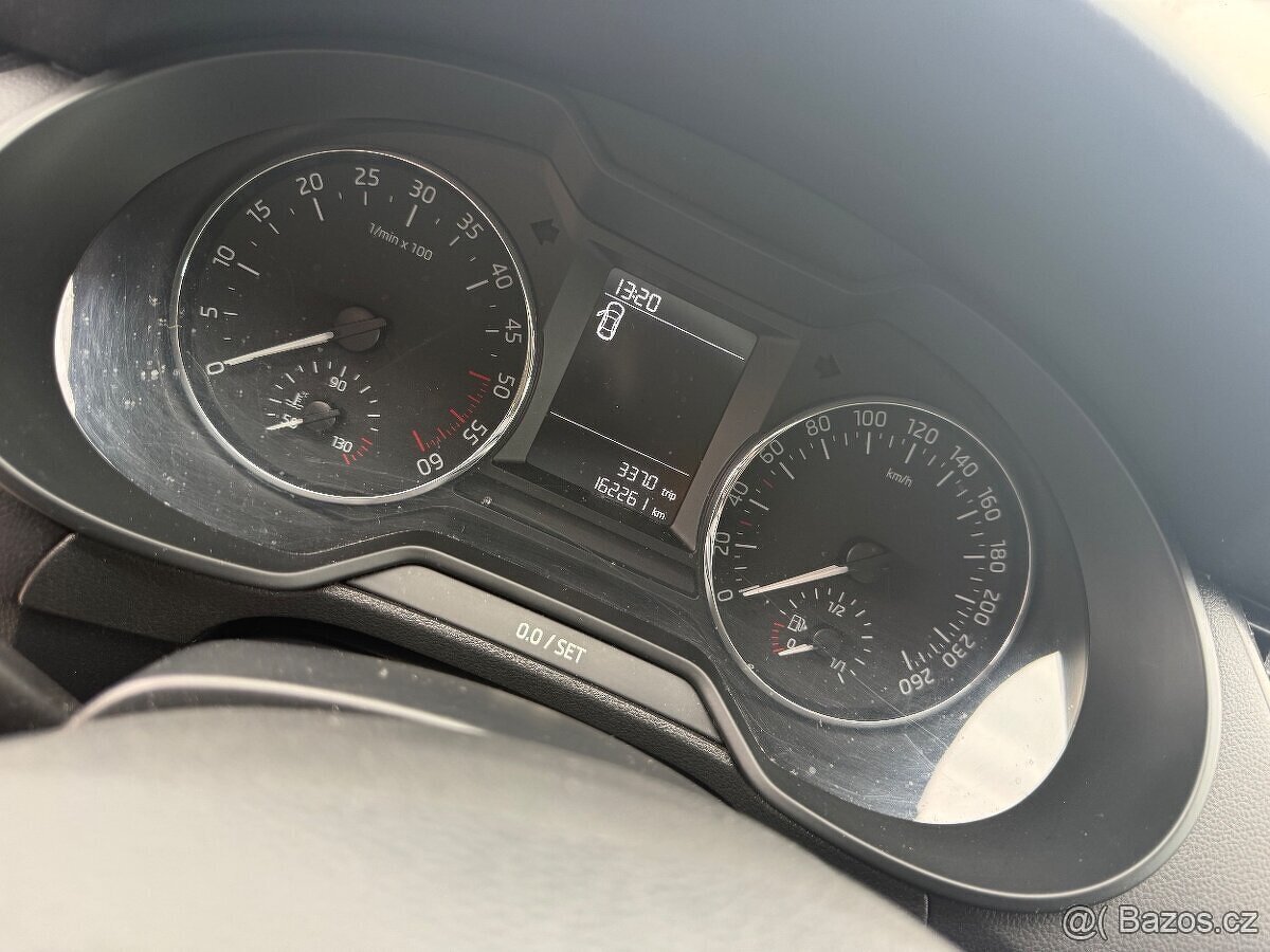 Škoda Octavia 1.6Tdi 2016 - 8