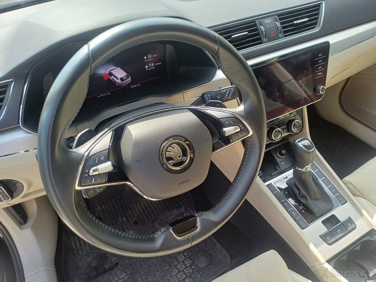 Škoda Superb Combi 2.0 tdi - 8