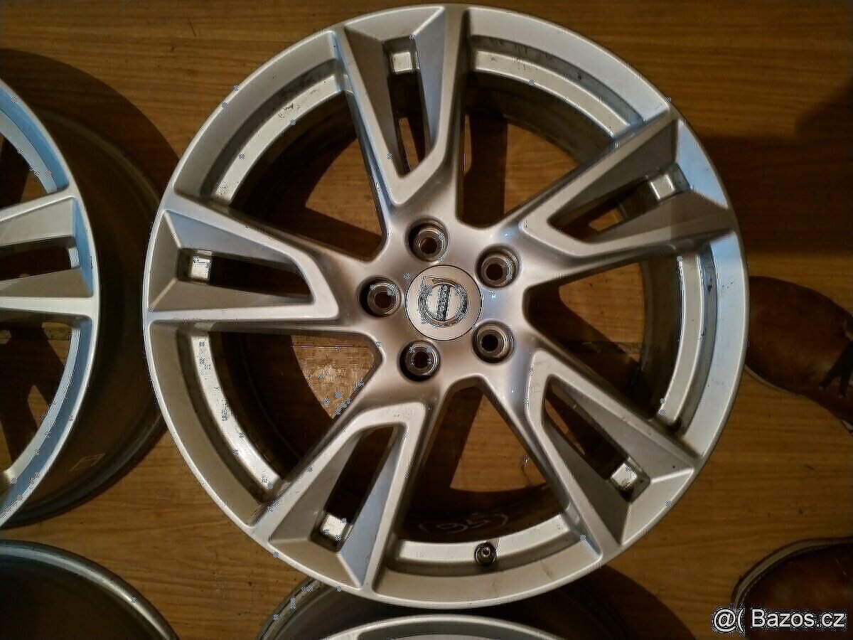 disky 5x108 R18 original VOLVO - 8