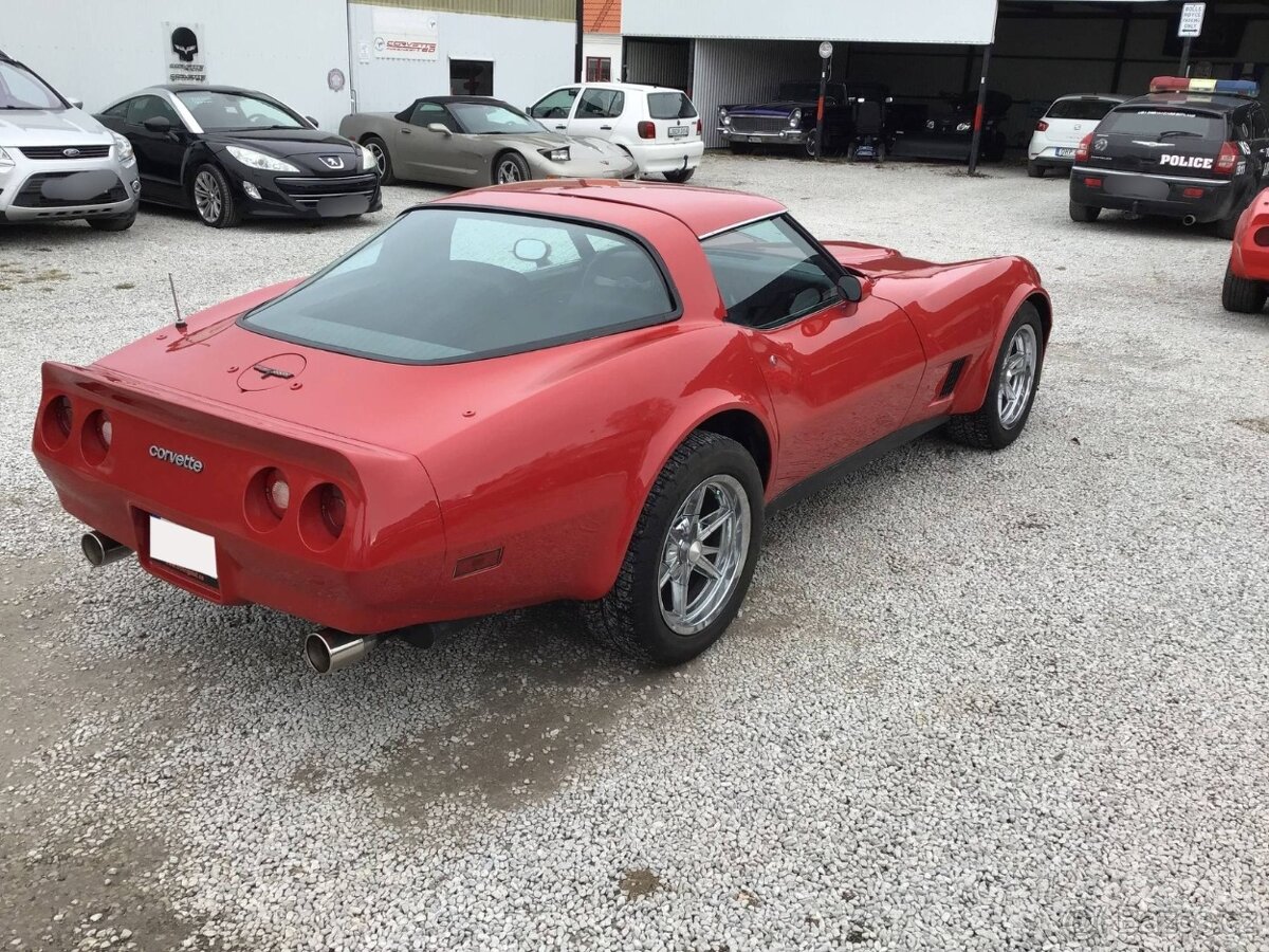Chevrolet Corvette C3 Hydra-Matic z roku 1981 - 8