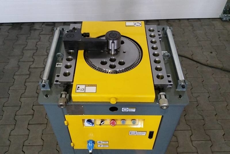 Ohýbačka betonářské ocele,výztuže PRO.42M.V2 - 8