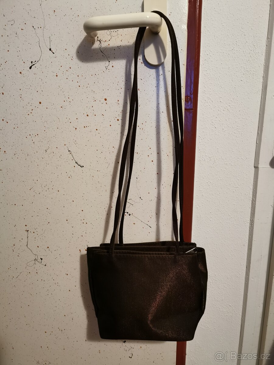 Kabelky a taštičky - SLEVY - 8