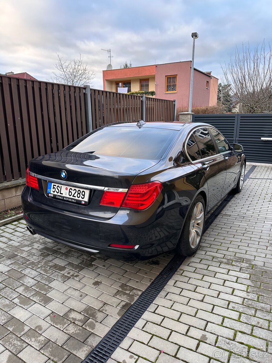 BMW f01 730D 180kw - 8