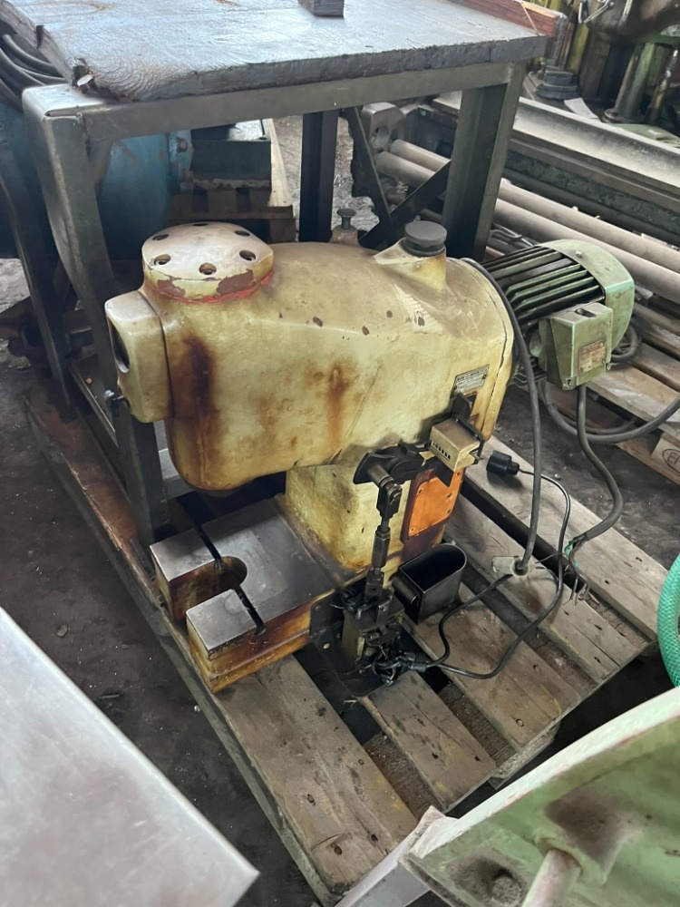 Hydraulický lis Sklostroj CDC 2-7 (20 kN) - 8
