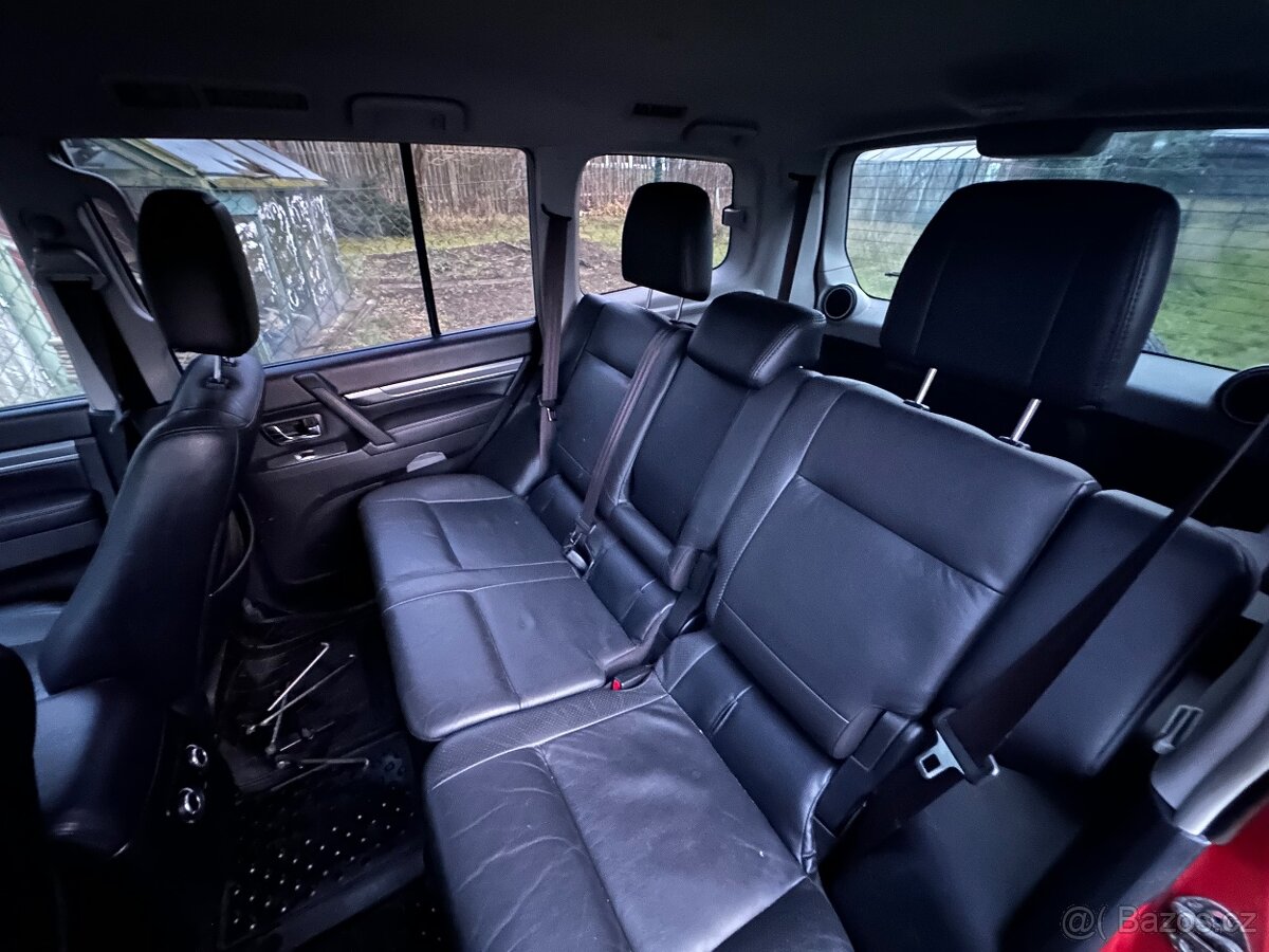 PRODÁM MISTUBISHI PAJERO - 8