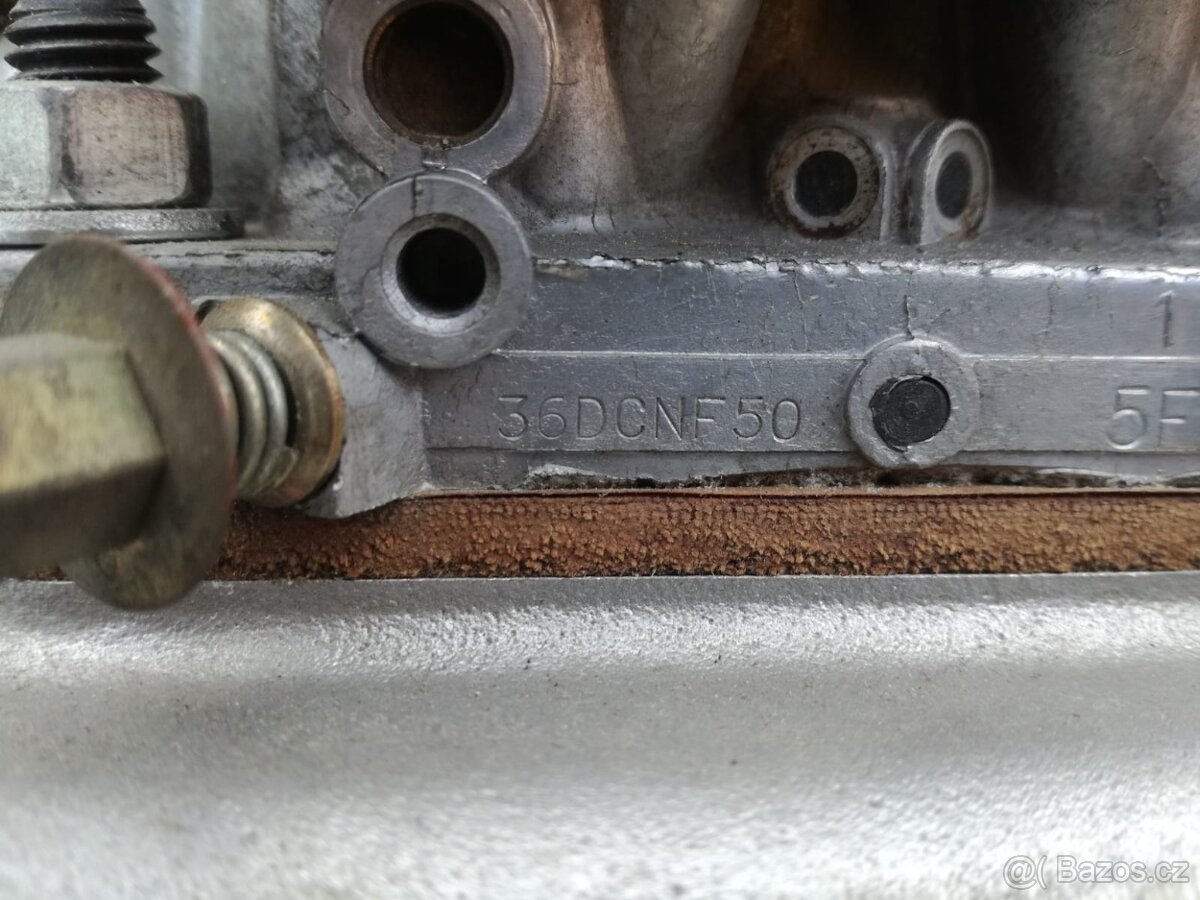 Simca Matra Bagheera světlá a dvojité karburátory DCNF - 8