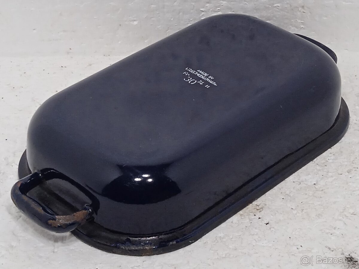 Starý modrý smaltovaný pekáč ČSSR - 8