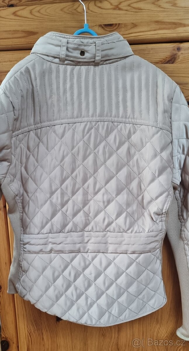 Dámská béžová prošívaná bunda - 8