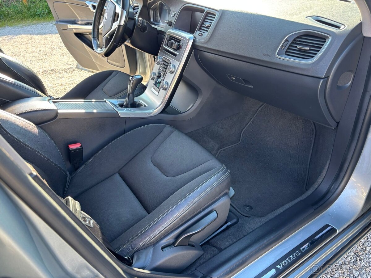 Prodej Volvo V60 - 8