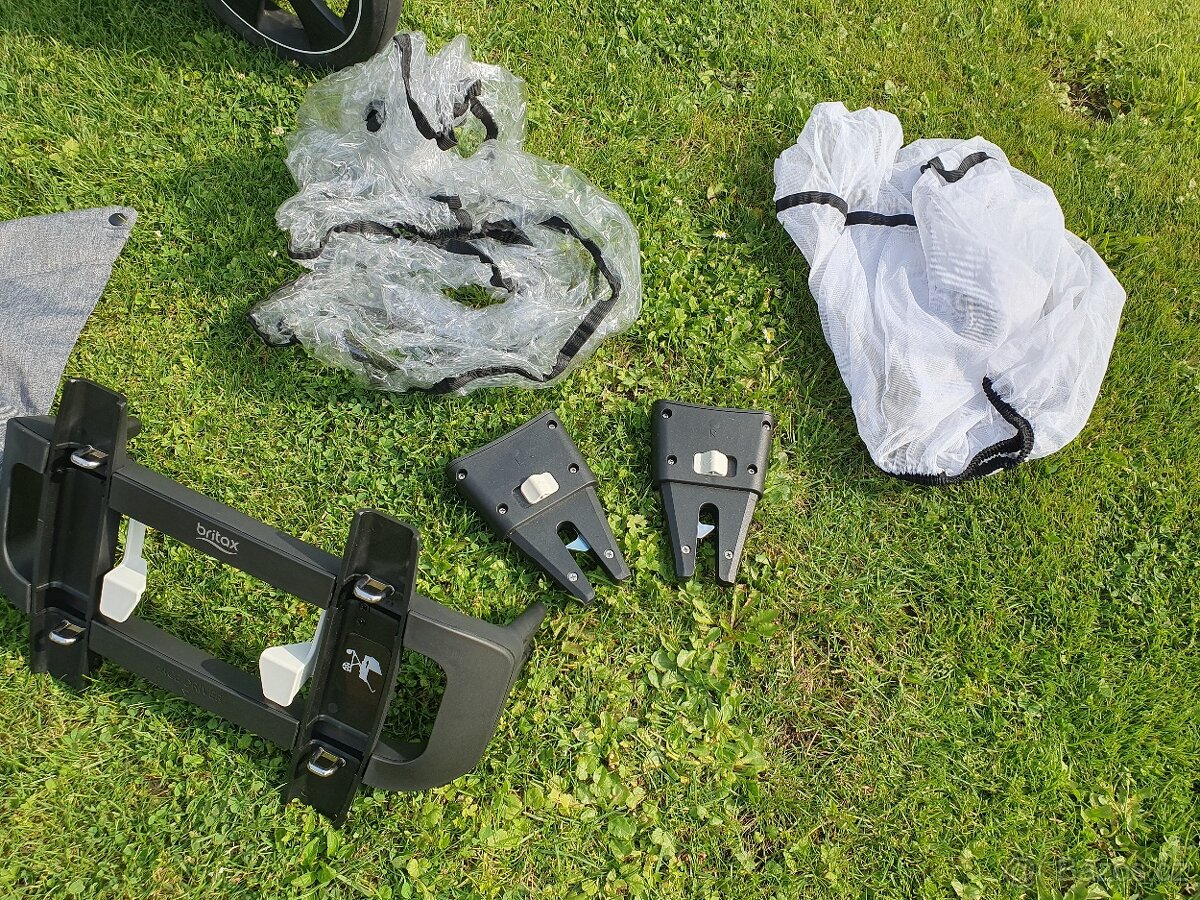 Kočárek britax go big - 8