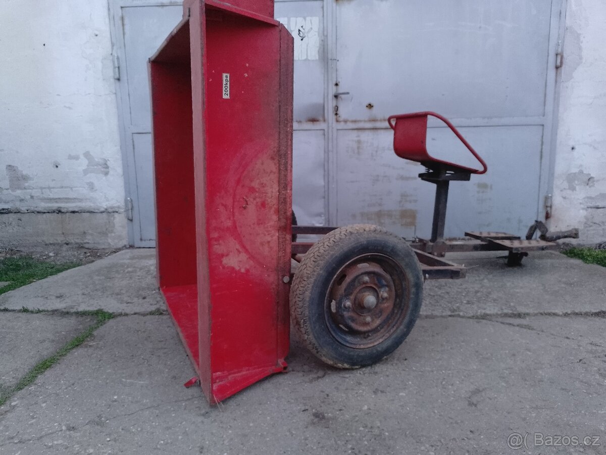 Vari brzděný,vyklápěcí vozík, vozíček,vlečka - 8