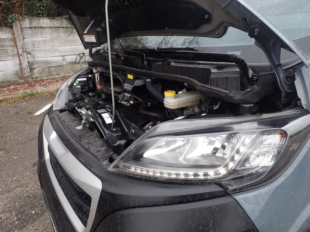 Obytná Vestavba (zánovní) L4H3 pro 4 osoby RV EVO - 8