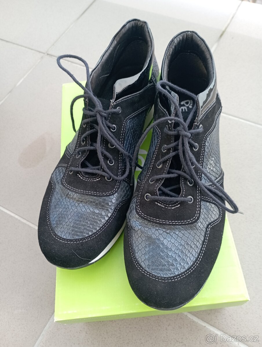 Dámské kožené polobotky - 8