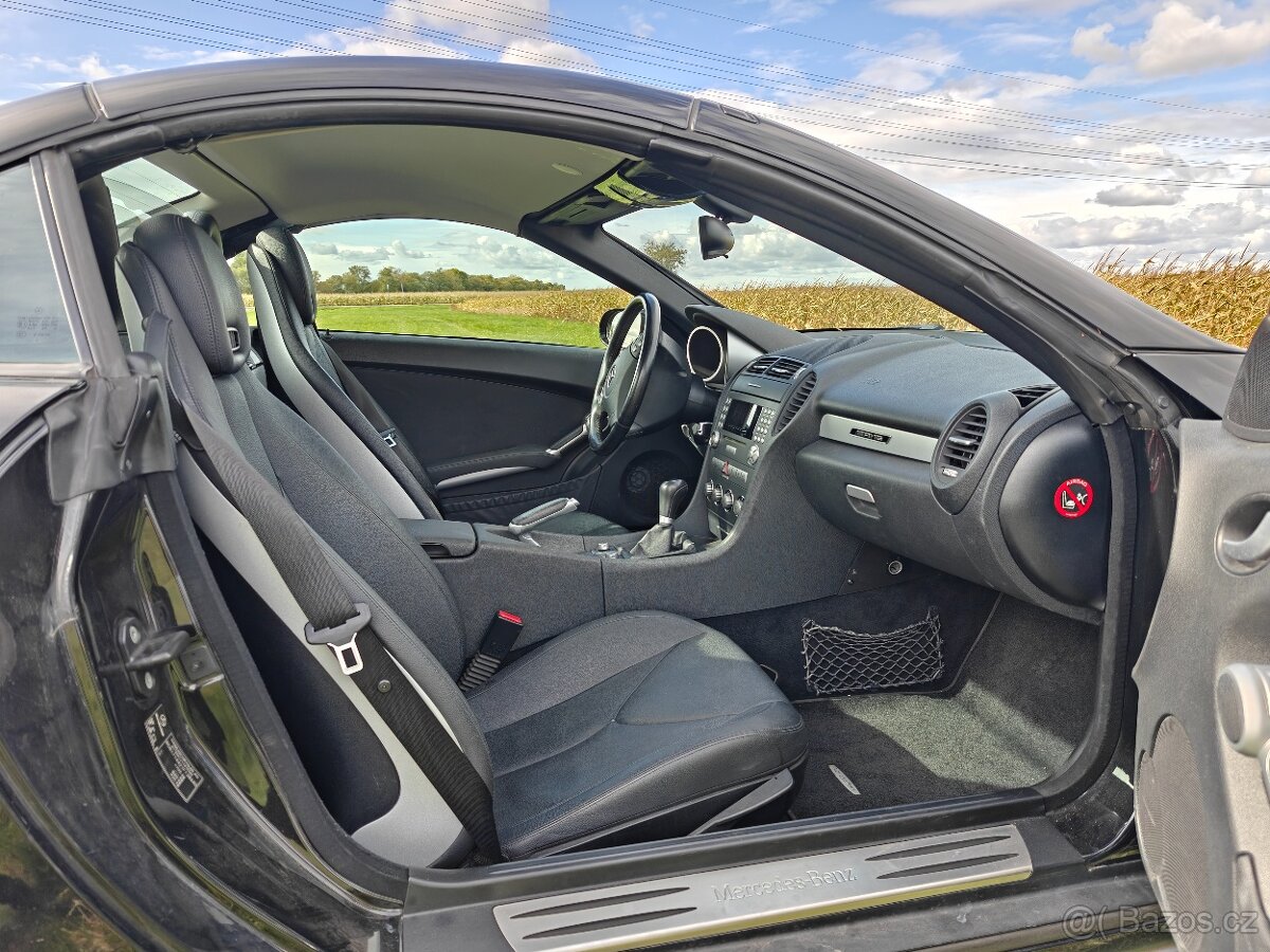 SLK 200 Mercedes Benz ( R 171 ) - 8