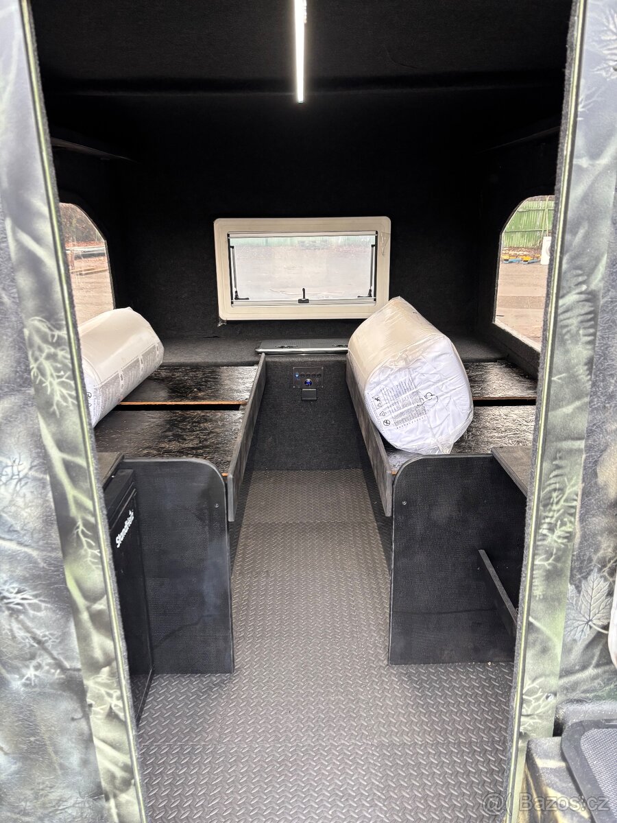 Loď na ryby 6,1m x 2m - 8